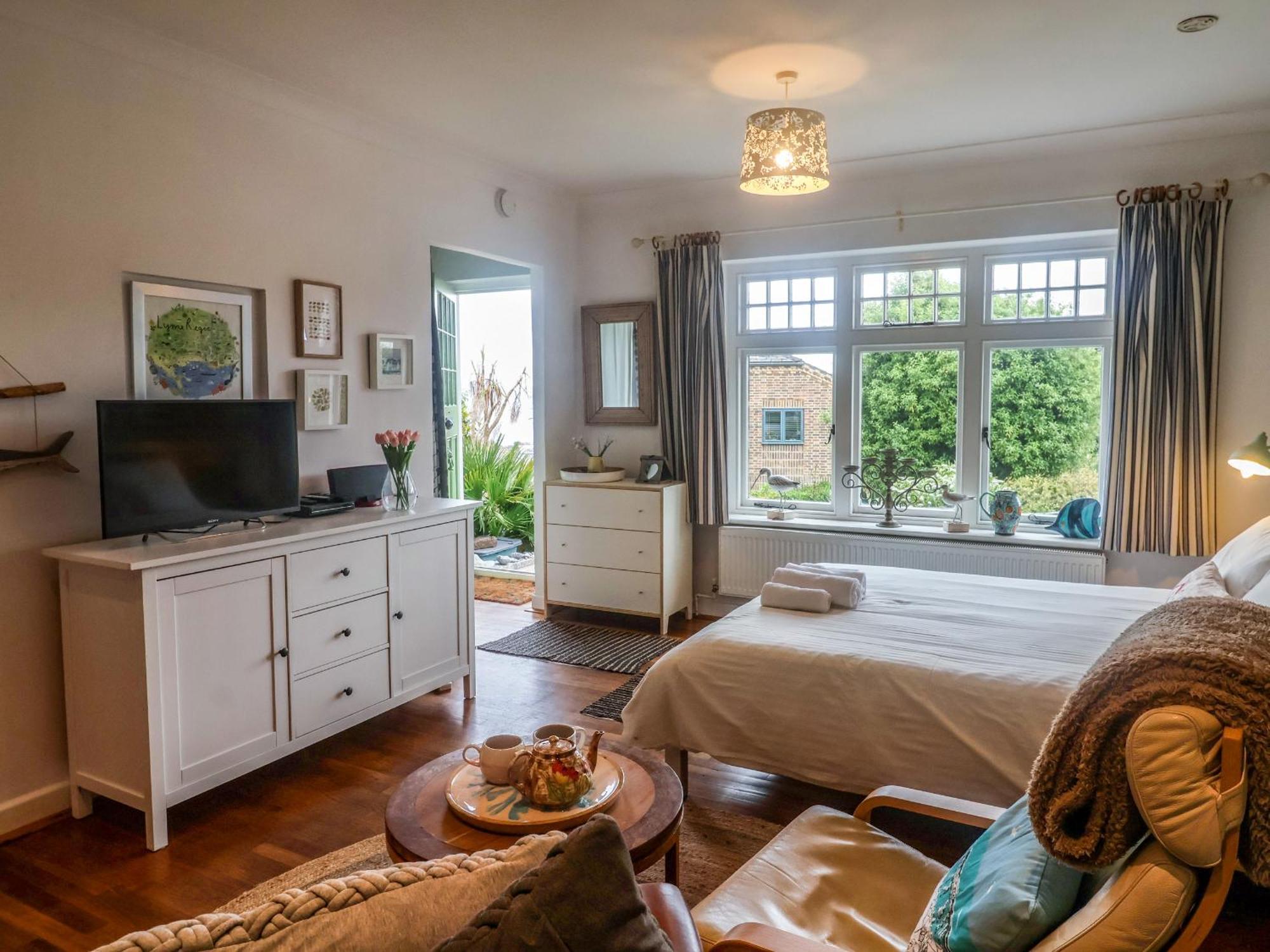 The Apartment At Queen Anne'S Lodge Lyme Regis Luaran gambar