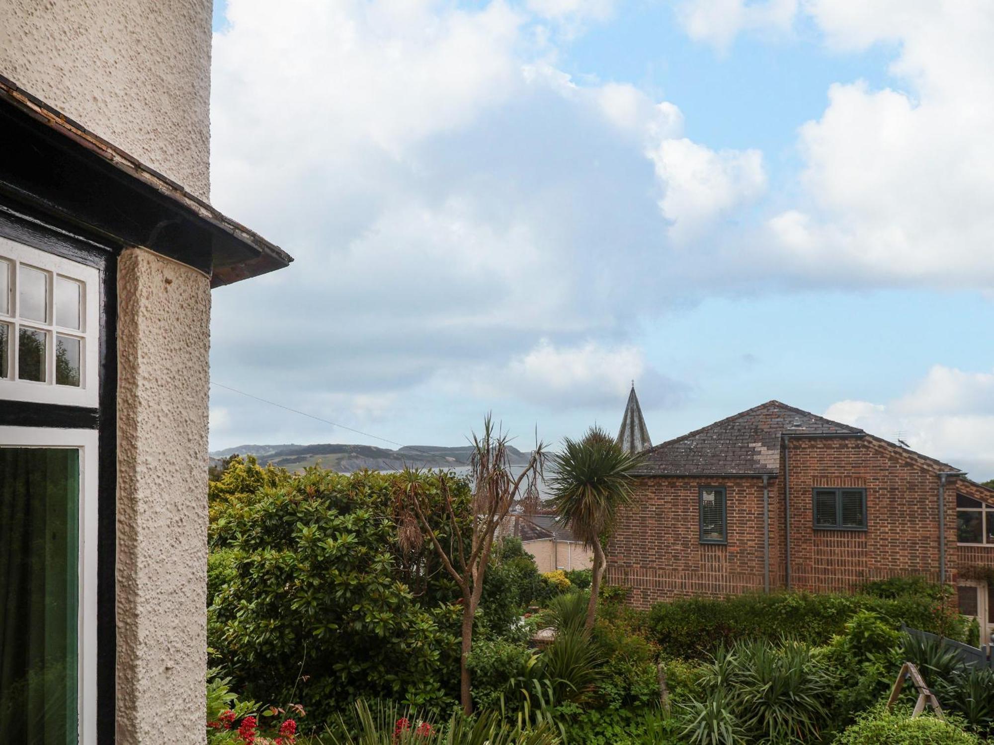 The Apartment At Queen Anne'S Lodge Lyme Regis Luaran gambar