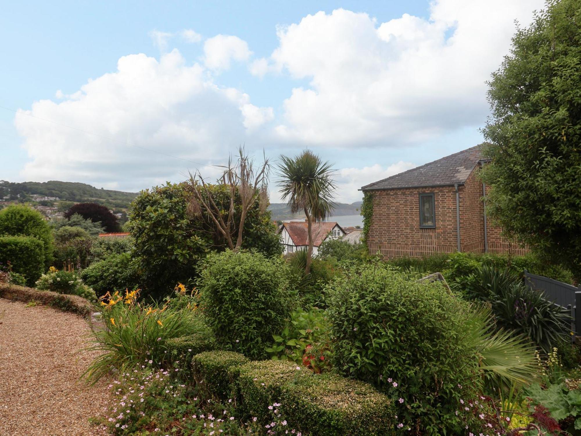 The Apartment At Queen Anne'S Lodge Lyme Regis Luaran gambar