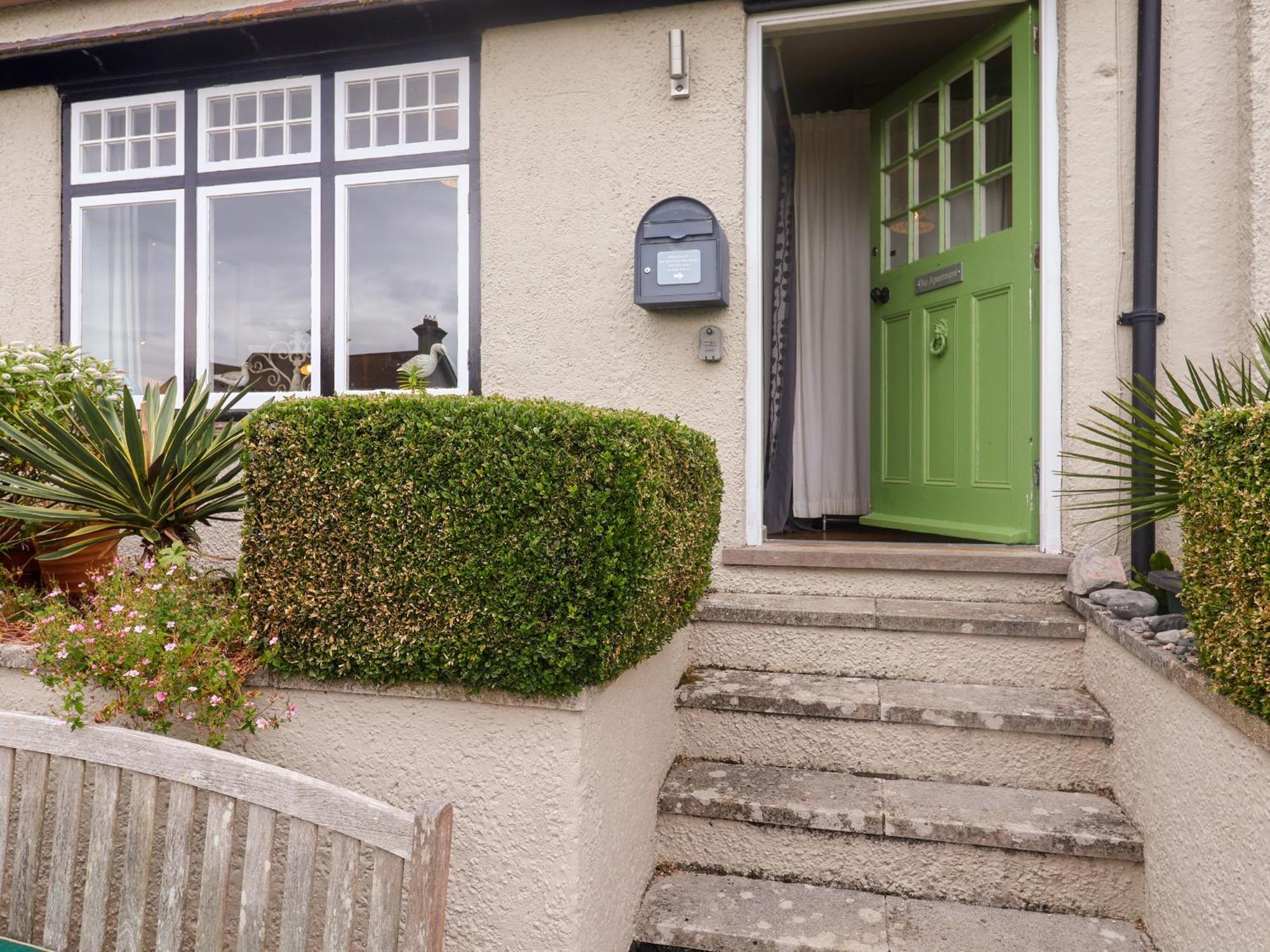 The Apartment At Queen Anne'S Lodge Lyme Regis Luaran gambar